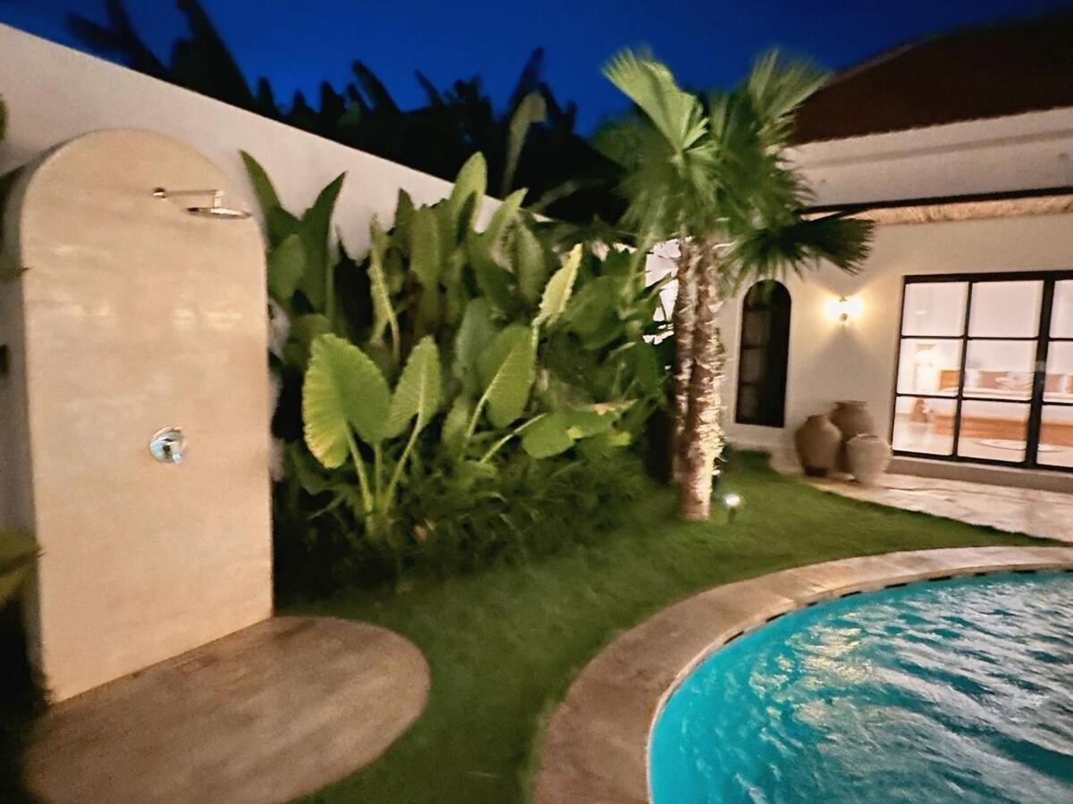 Amerta Villa Seminyak Eksteriør bilde